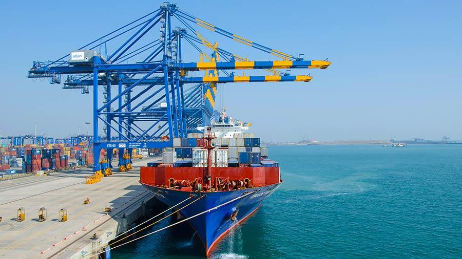 Ports & Shipping
